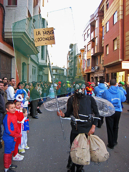 Carnaval de La Bañeza Foto grande Licencia Creative Commons by Otoperandones